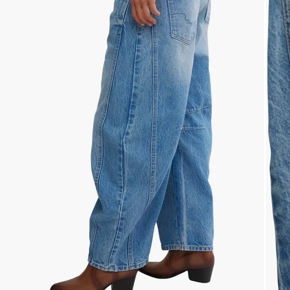 WE THE FREE barrel jeans - Picture 4 of 9